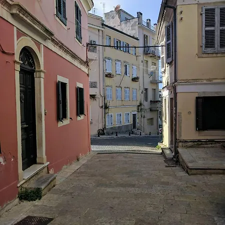 Dion And Eva's Oldtown Lägenhet Corfu (city)