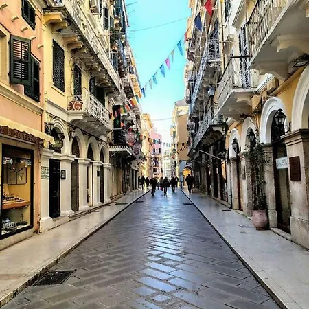 Dion And Eva's Oldtown Lägenhet Corfu (city)
