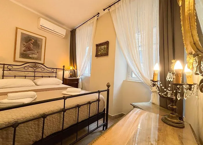 Dion And Eva's Oldtown Corfu (city)